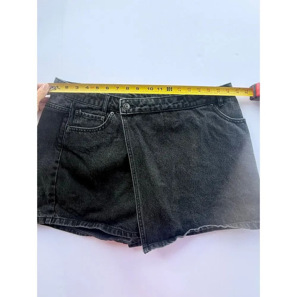 Black denim skort size 14 Future Collective